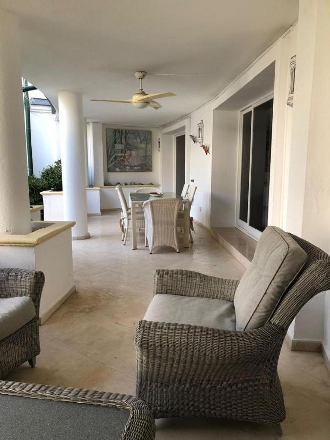 Dominion Apartments Εστεπόνα Εξωτερικό φωτογραφία